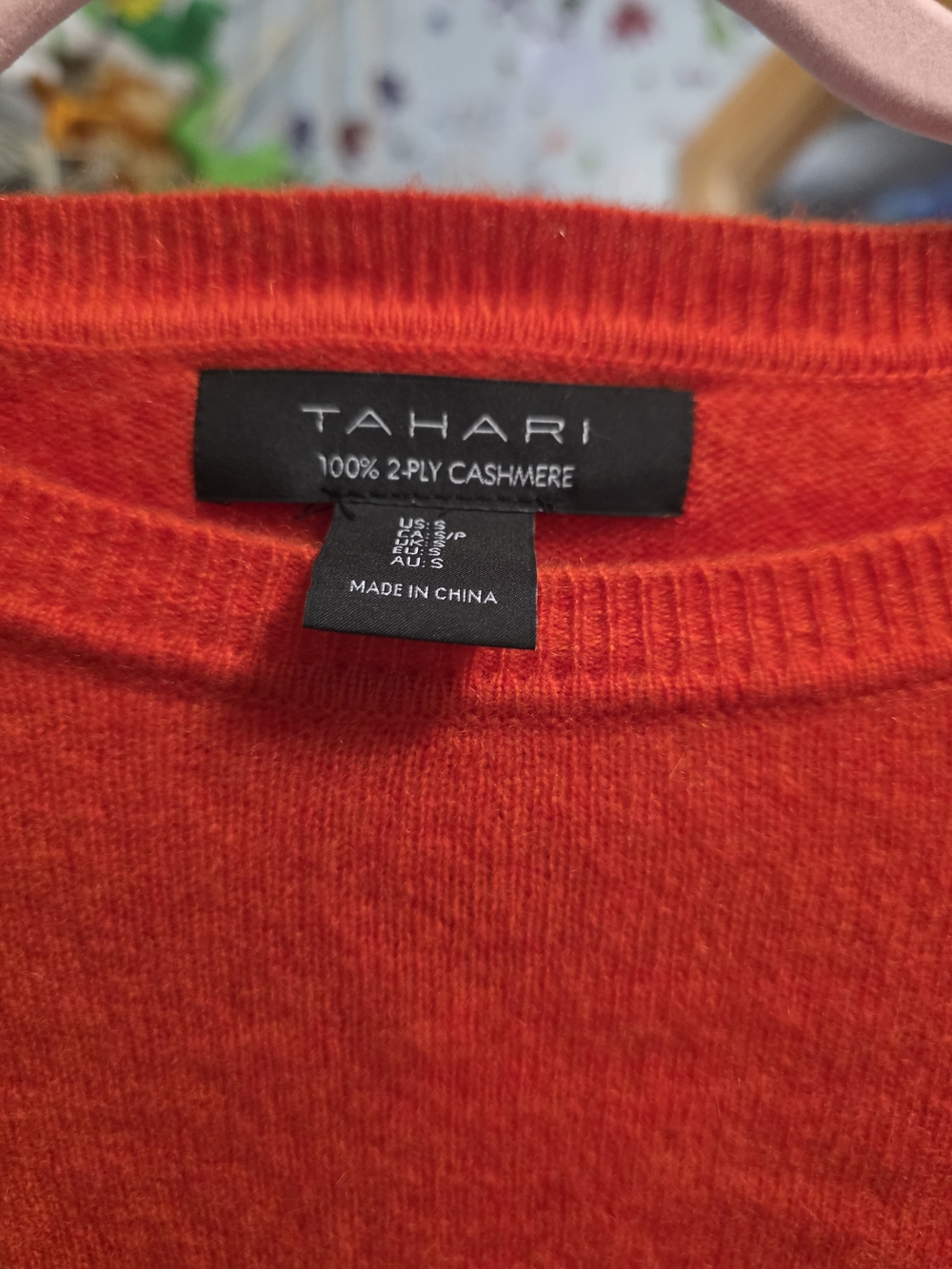 Tahari Men's Bright Red Crewneck Cashmere Sweater
